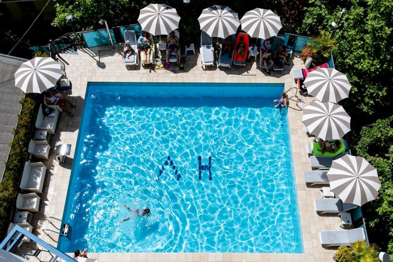 Hotel Verona Cesenatico Luaran gambar