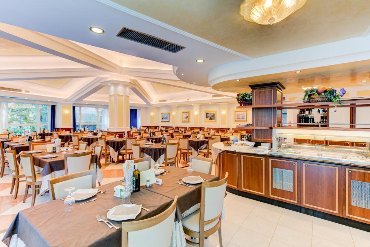 Hotel Verona Cesenatico Luaran gambar