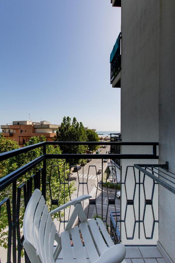 Hotel Verona Cesenatico Luaran gambar