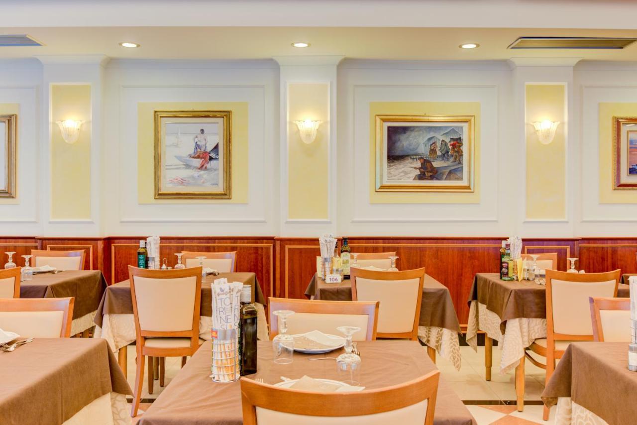 Hotel Verona Cesenatico Luaran gambar