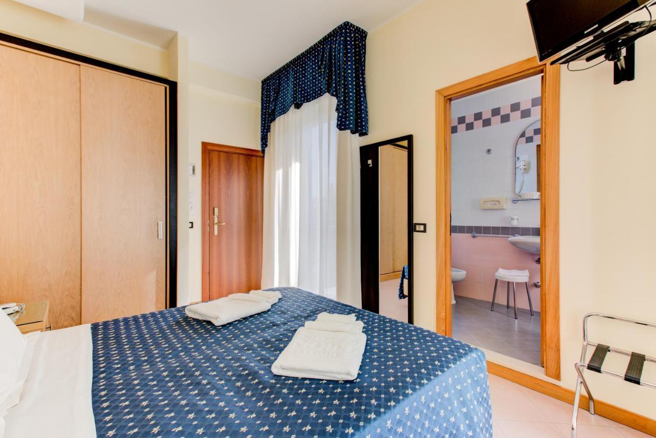 Hotel Verona Cesenatico Luaran gambar